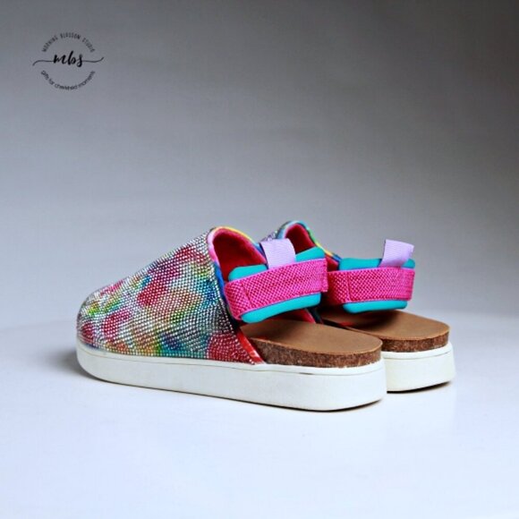 Steve Madden JSLANG Tie Dye Jeweled Kids Platform Slings 4 - Picture 4 of 14